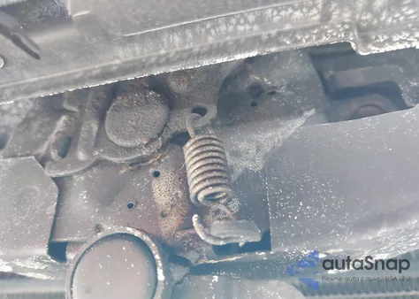 2010 Toyota Highlander Base V6 z USA, uszkodzony, nr VIN JTEBK3EH8A2160289